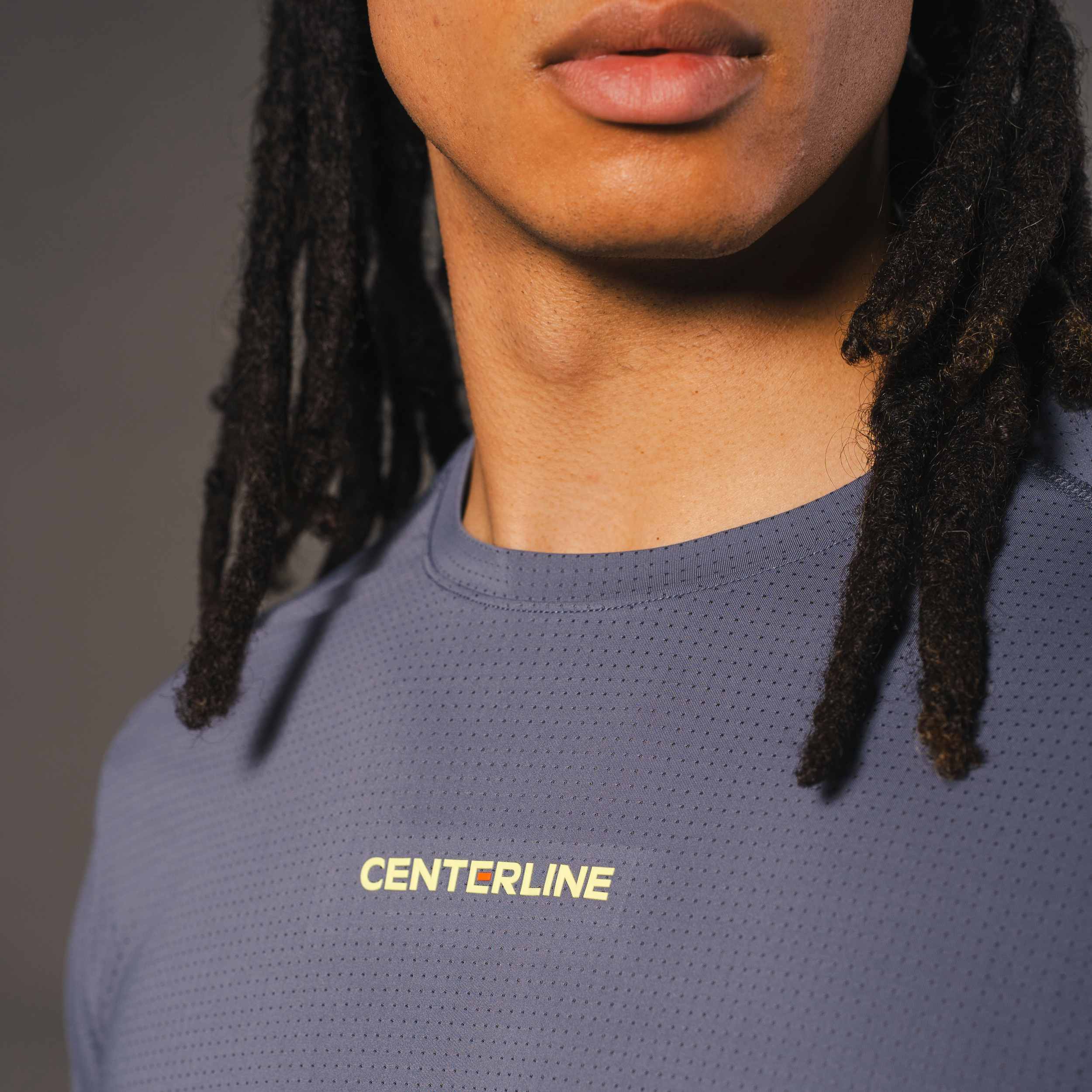 AirLite Men's Long Sleeve - FORWRD - Introducing the AirLite Men's Long Sleeve top, engineered with innovative GripTek™ textured knit on the sleeve cuffs. This top doubles as a convenient towel for quick perspiration management during matches. Experience next-level performance and functionality with this essential piece, ensuring you stay focused and comfortable on the court. Elevate your game with every serve, volley, and smash in this game-changing top.