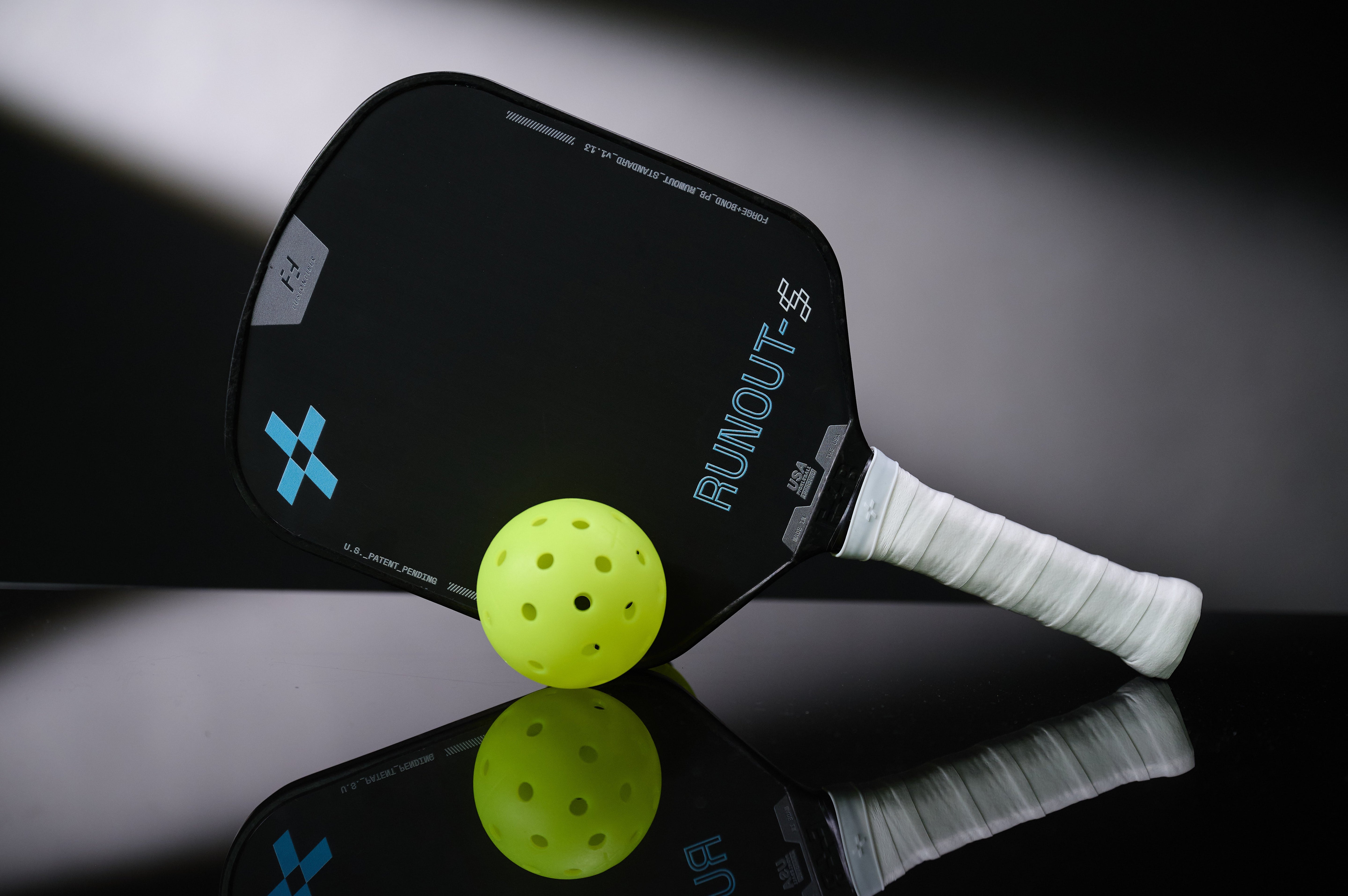 F+B RUNOUT Pickleball Paddle