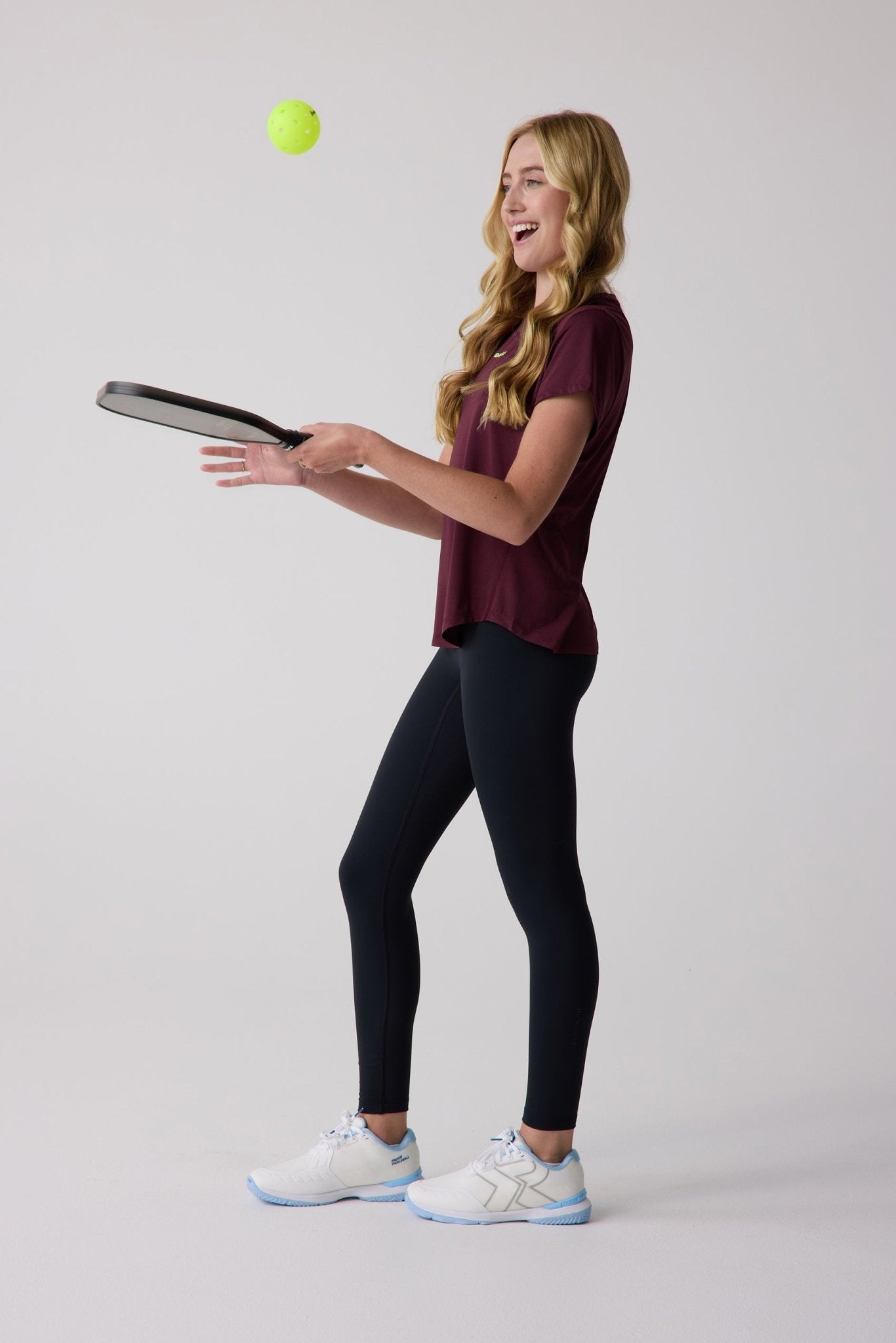 AirLite Women's Tee - FORWRD