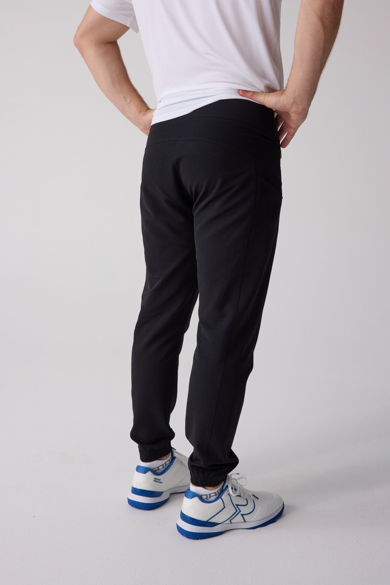 Men's Courtside Track Pants - FORWRD