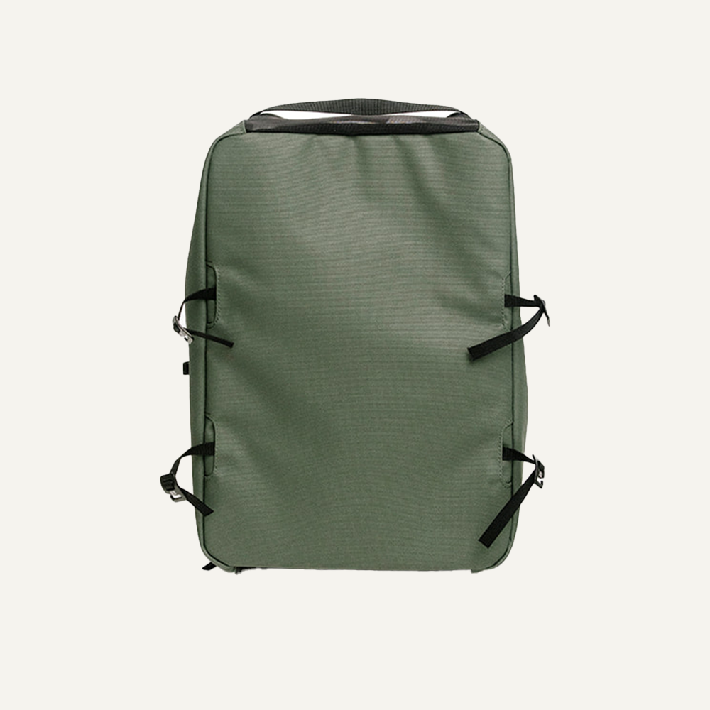 Court Caddy Shoe Cube - FORWRD - The shoe cube pairs perfectly with the Court Caddy and attaches directly to the front of the bag with g-hooks or can be conveniently carried with a top handle on the shoe cube. Fits up to size 15 men's court shoes Easy to wipe down the interior Ventilated Top Premium PU material YKK Zippers TPU Coated Nylon bottom Lifetime warranty Great for traveling/packing cube Use as extra-storage Dimensions 5"D x 10"W x 14"H (~11.5L)