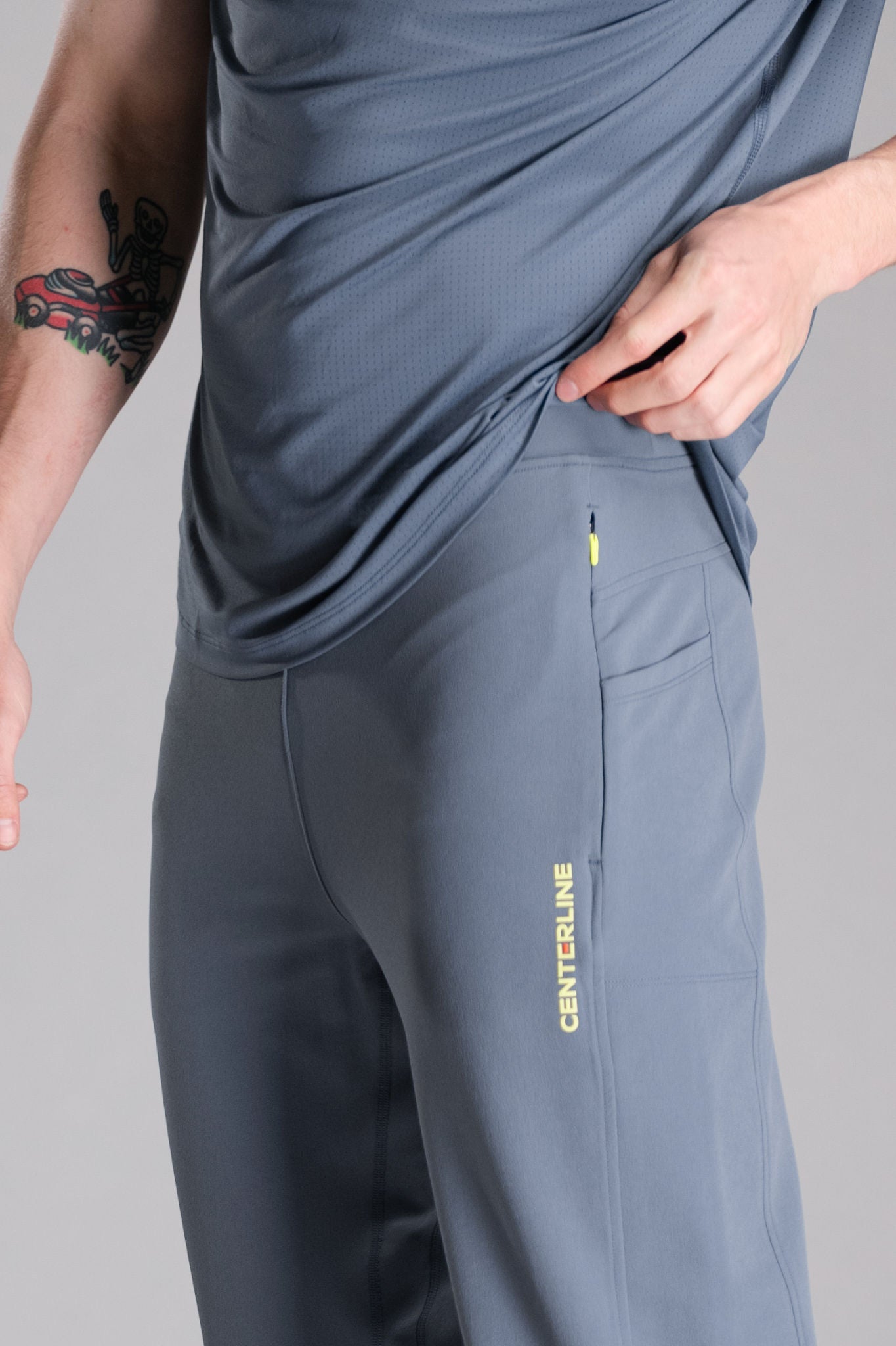 Men's Courtside Track Pants - FORWRD