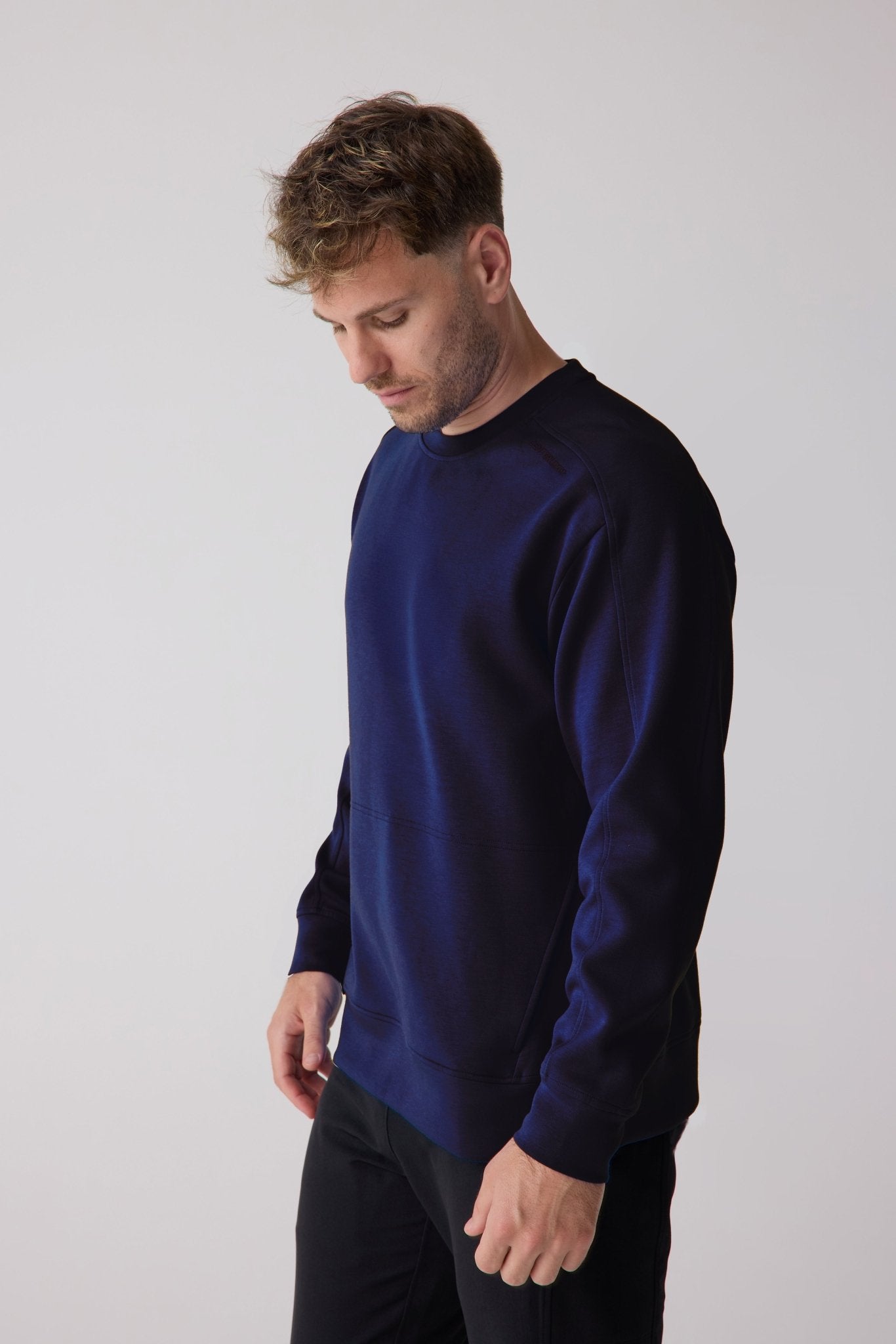 Après Unisex Crew Sweatshirt - FORWRD