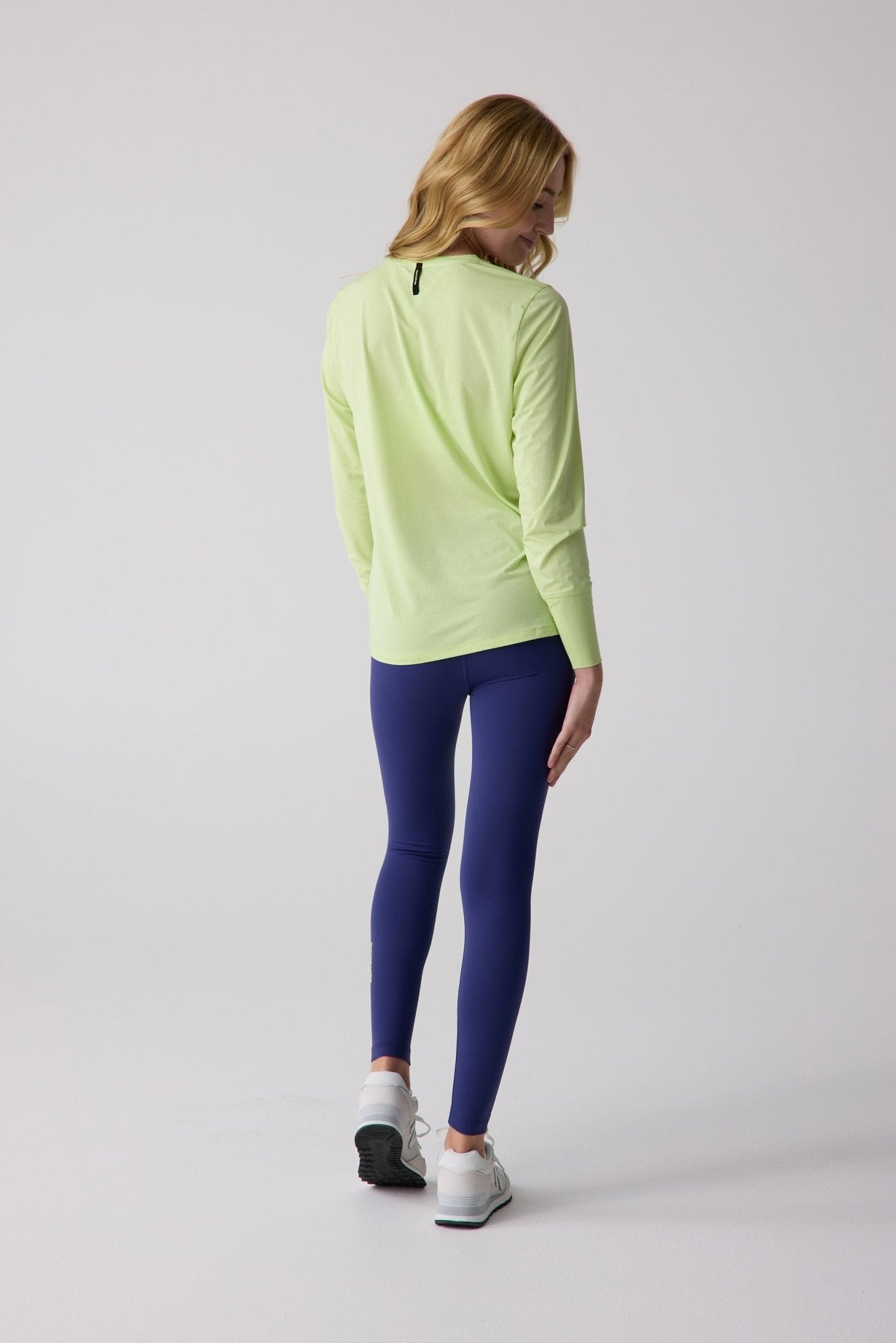 AirLite Women's Long Sleeve - FORWRD