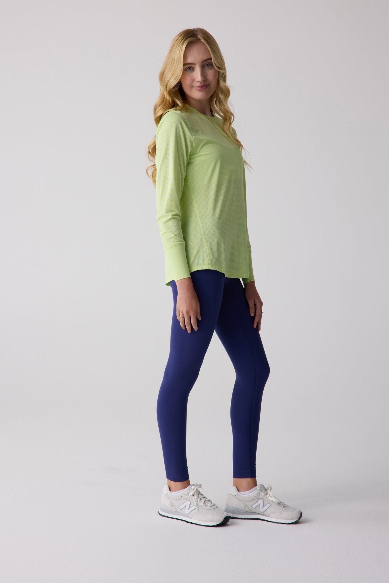 AirLite Women's Long Sleeve - FORWRD