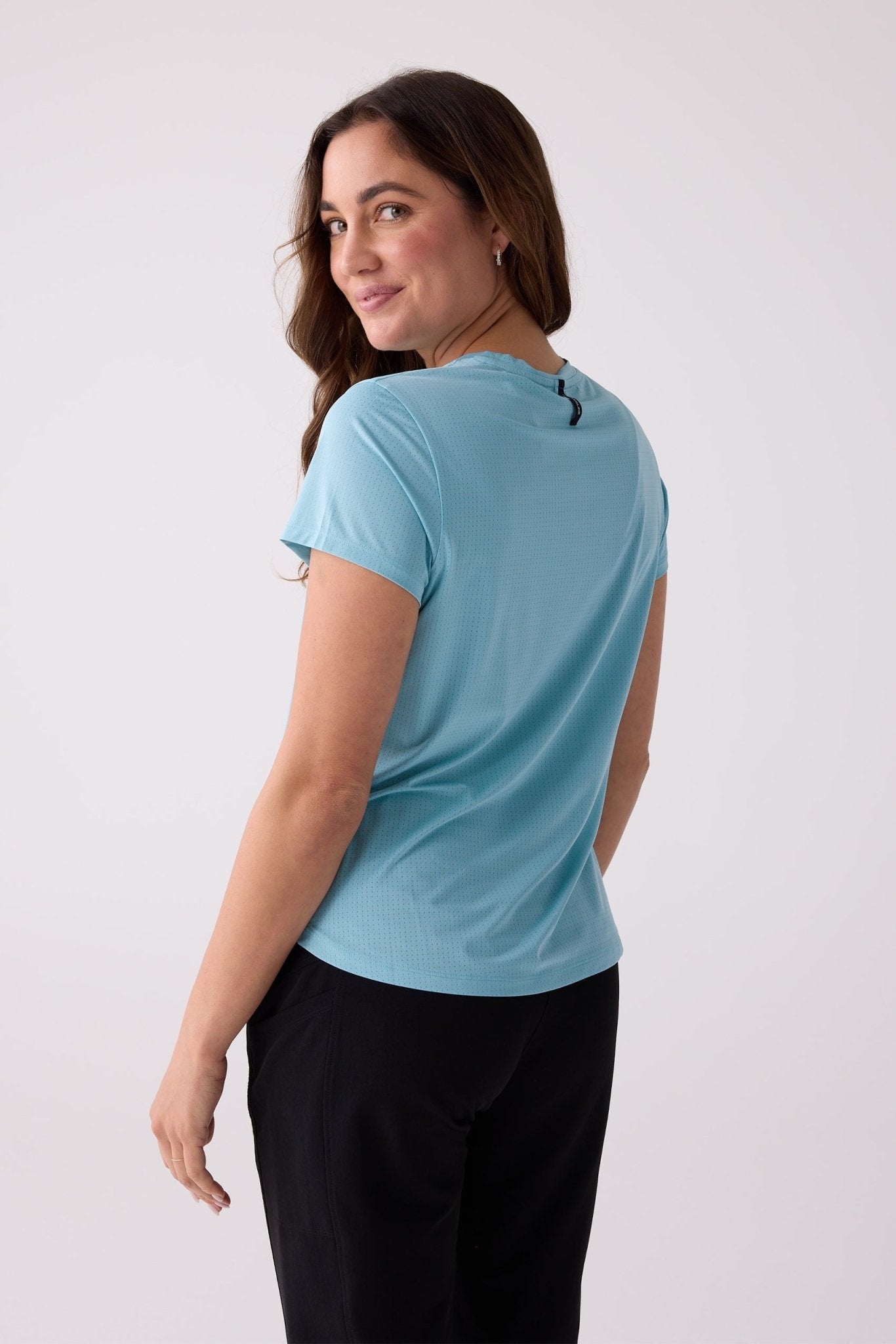 AirLite Women's Tee - FORWRD