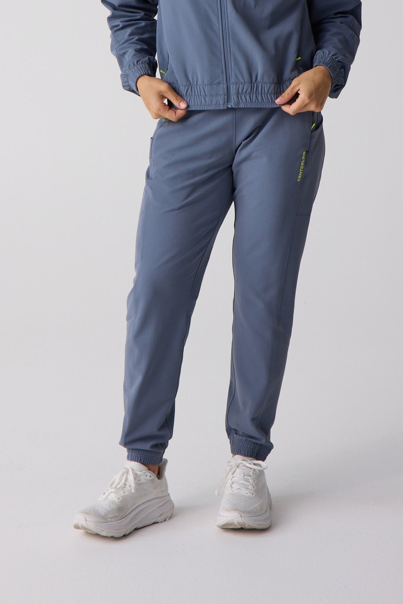 Women's Courtside Track Pants - FORWRD