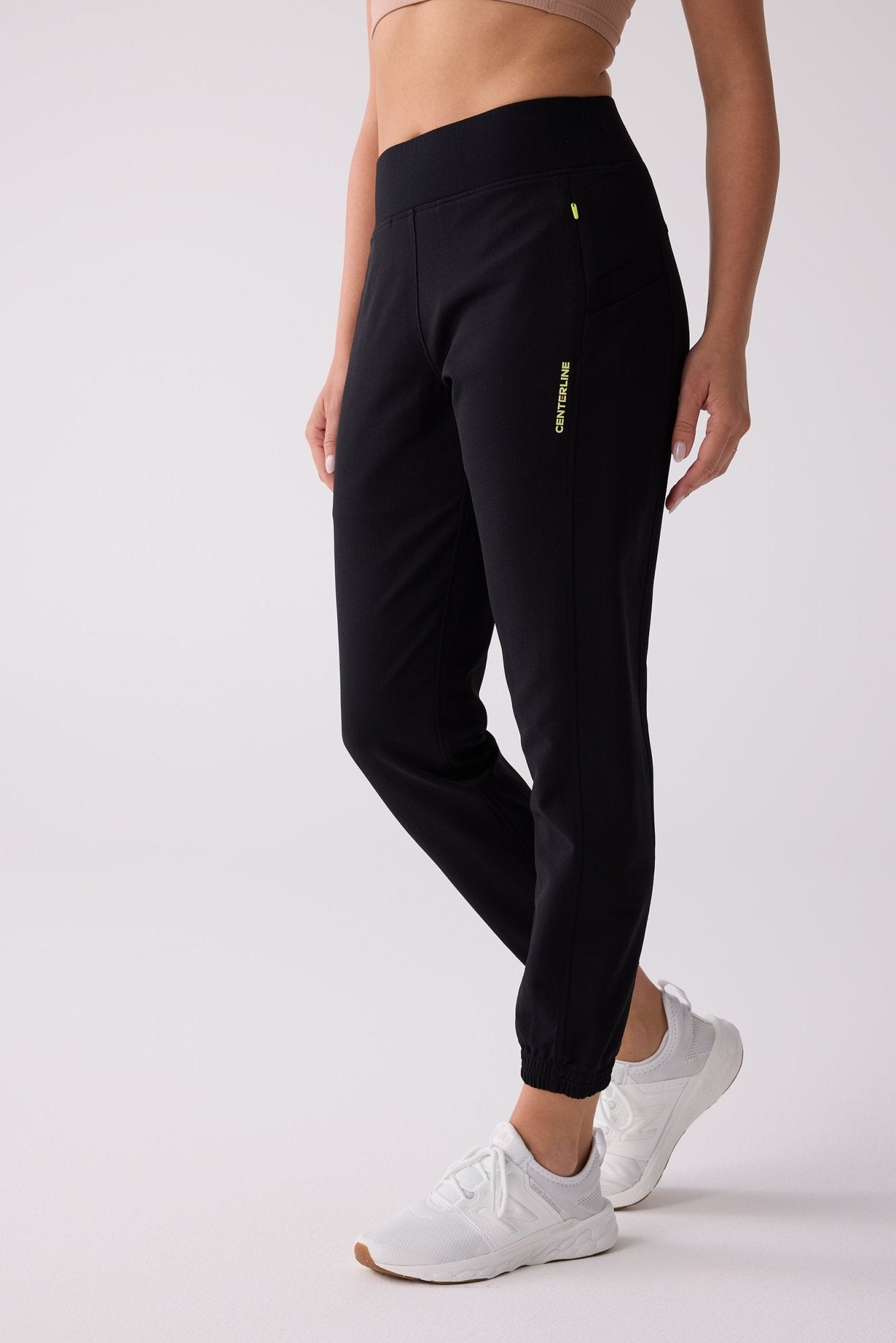 Women's Courtside Track Pants - FORWRD