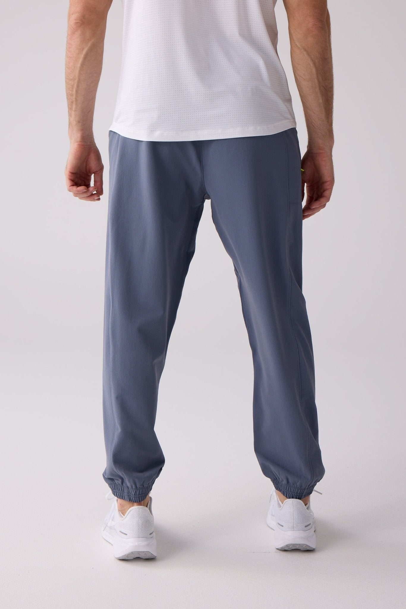 Men's Courtside Track Pants - FORWRD